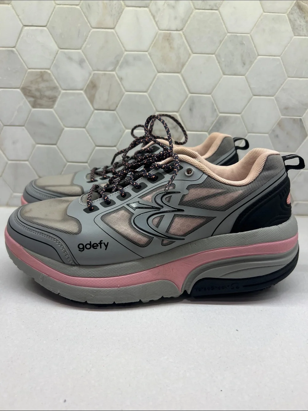 Gravity Defyer Gdefy Mighty Walk Womens Size 9.5 Gray Pink Shoes comfort Insoles
